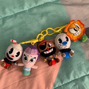 5 Cuphead and Mugman Backpack Clip Keychain